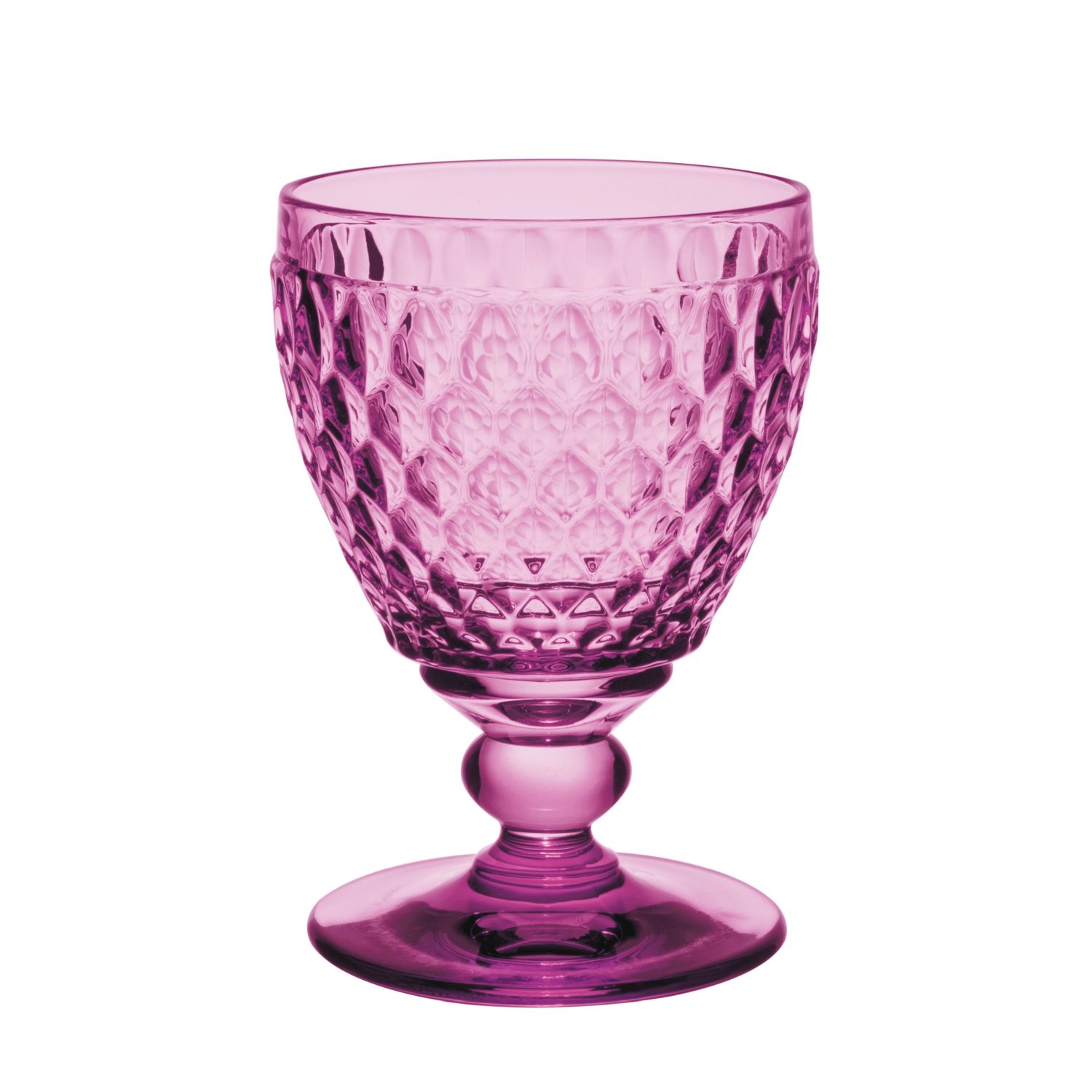 Ein lila, facettierter Trinkbecher auf einem stabilen Fuß