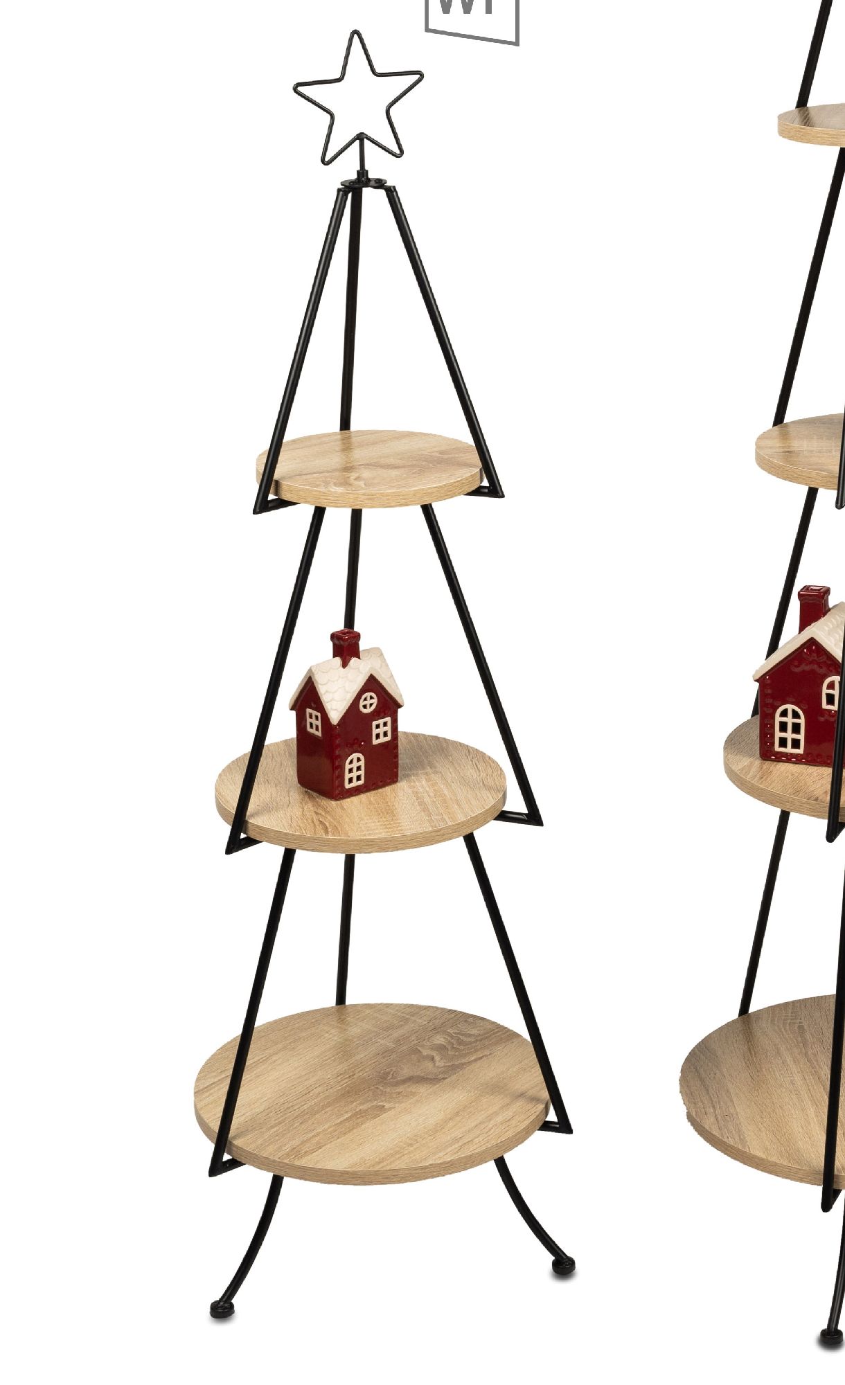 Ein dreistufiges Regal in Form eines Weihnachtsbaums mit Holzregalen und einem Stern an der Spitze. Ein rotes Haus steht auf einem Regal.