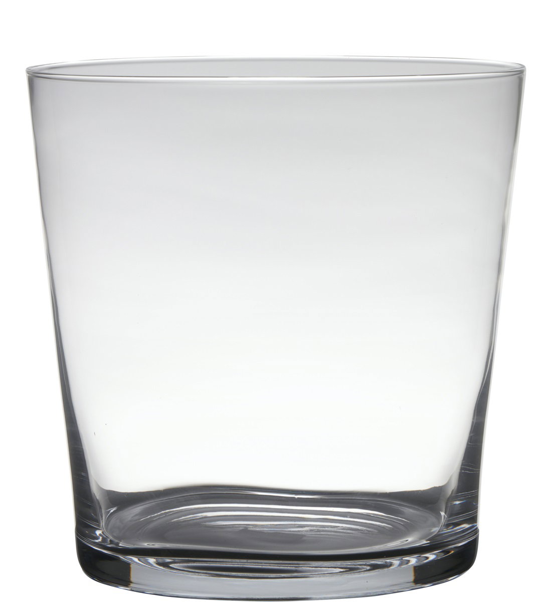 Ein transparenter, gläserner Becher mit geraden Wänden und einem stabilen Boden.