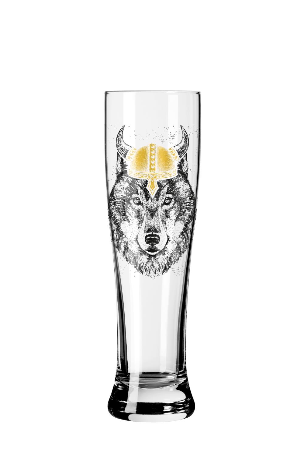 Ein hohes, transparentes Glas mit einer schwarz-weißen Wolfsgrafik und einem goldenen Helm auf dem Kopf des Wolfes.