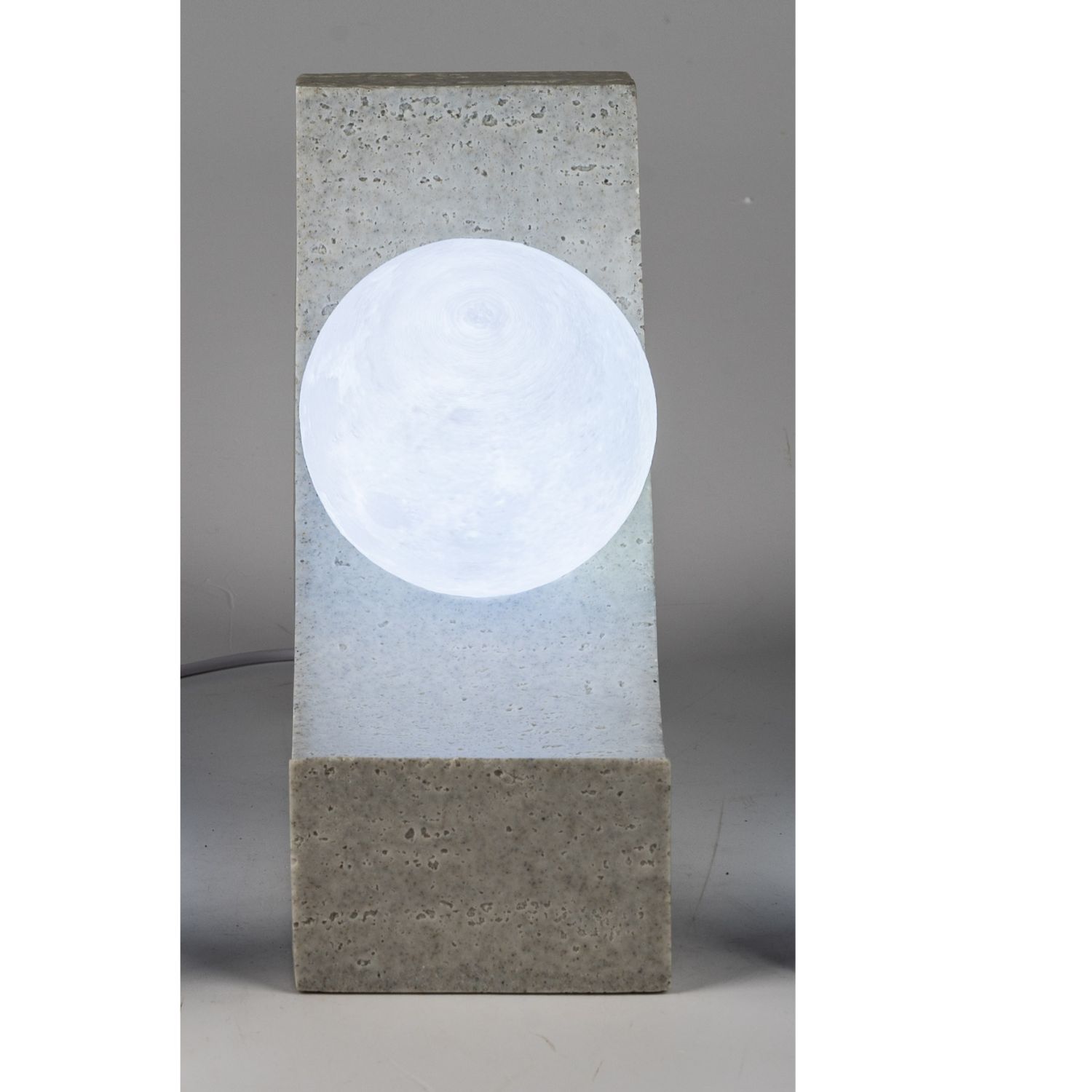 LED Tischlampe STONE Kugel grau L. 26cm aus Kunststein USB Anschluss Formano