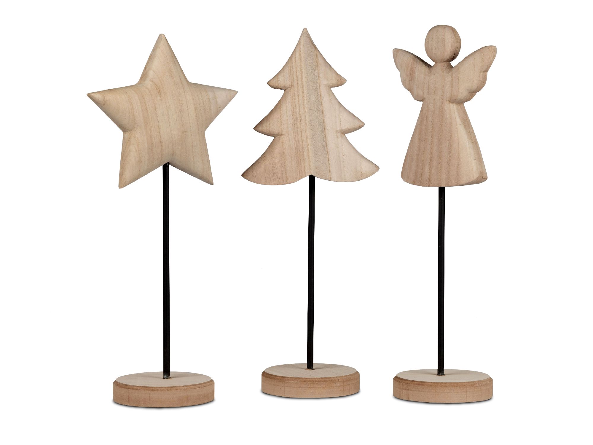 Drei Holzfiguren: ein Stern, ein Baum und ein Engel auf Ständern