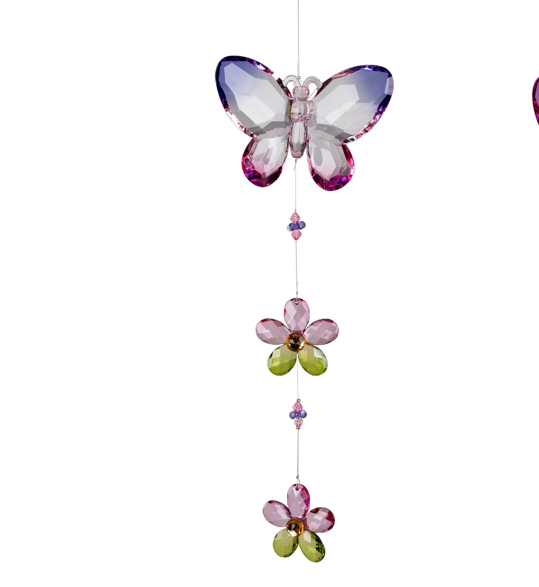 Dekoratives Mobile mit einem Schmetterling und drei Blumen aus facettiertem Glas in verschiedenen Farben.