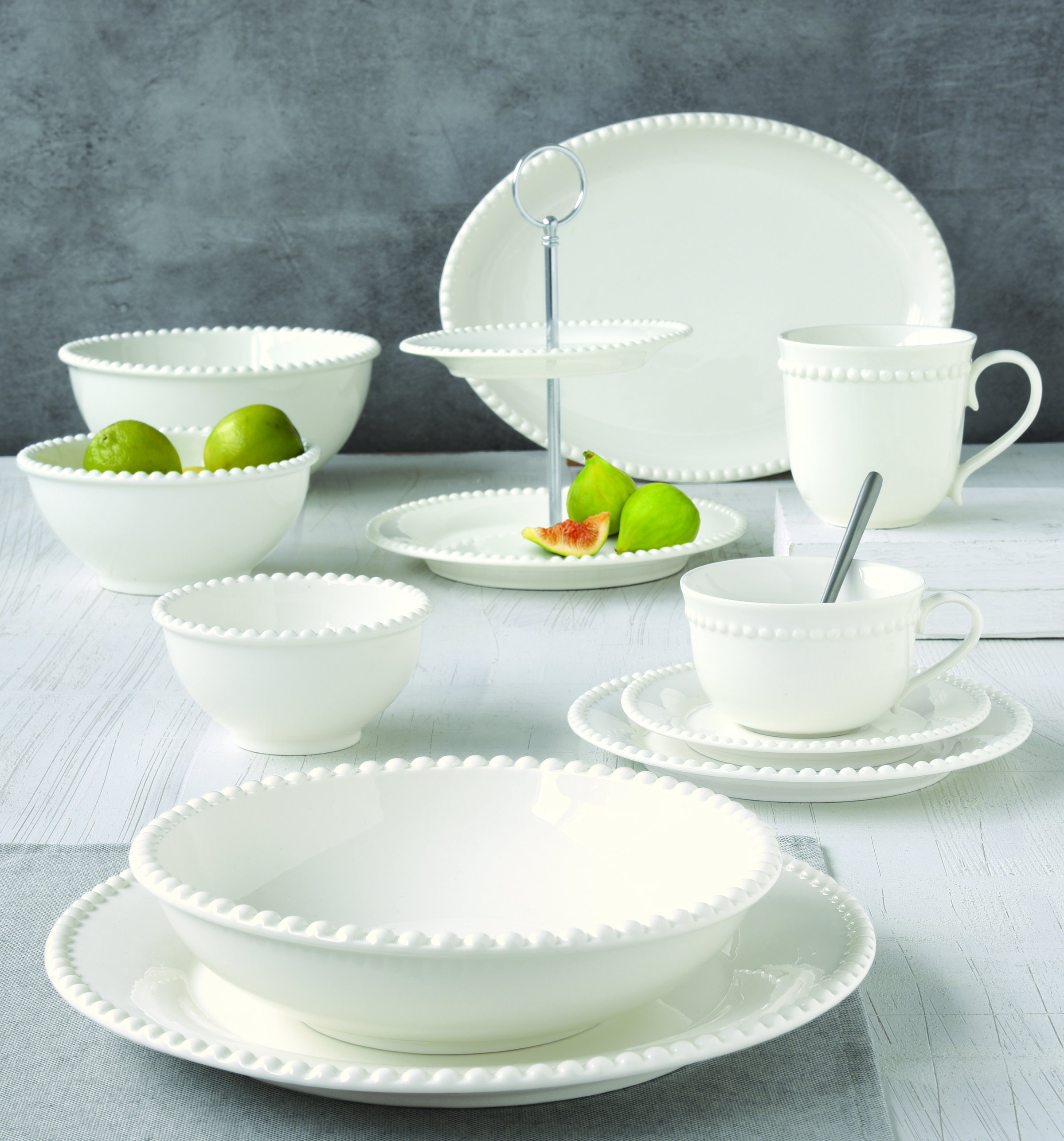 Tasse mit Untertasse TIFFANY WHITE weiß rund 250ml aus Porzellan Easy Life