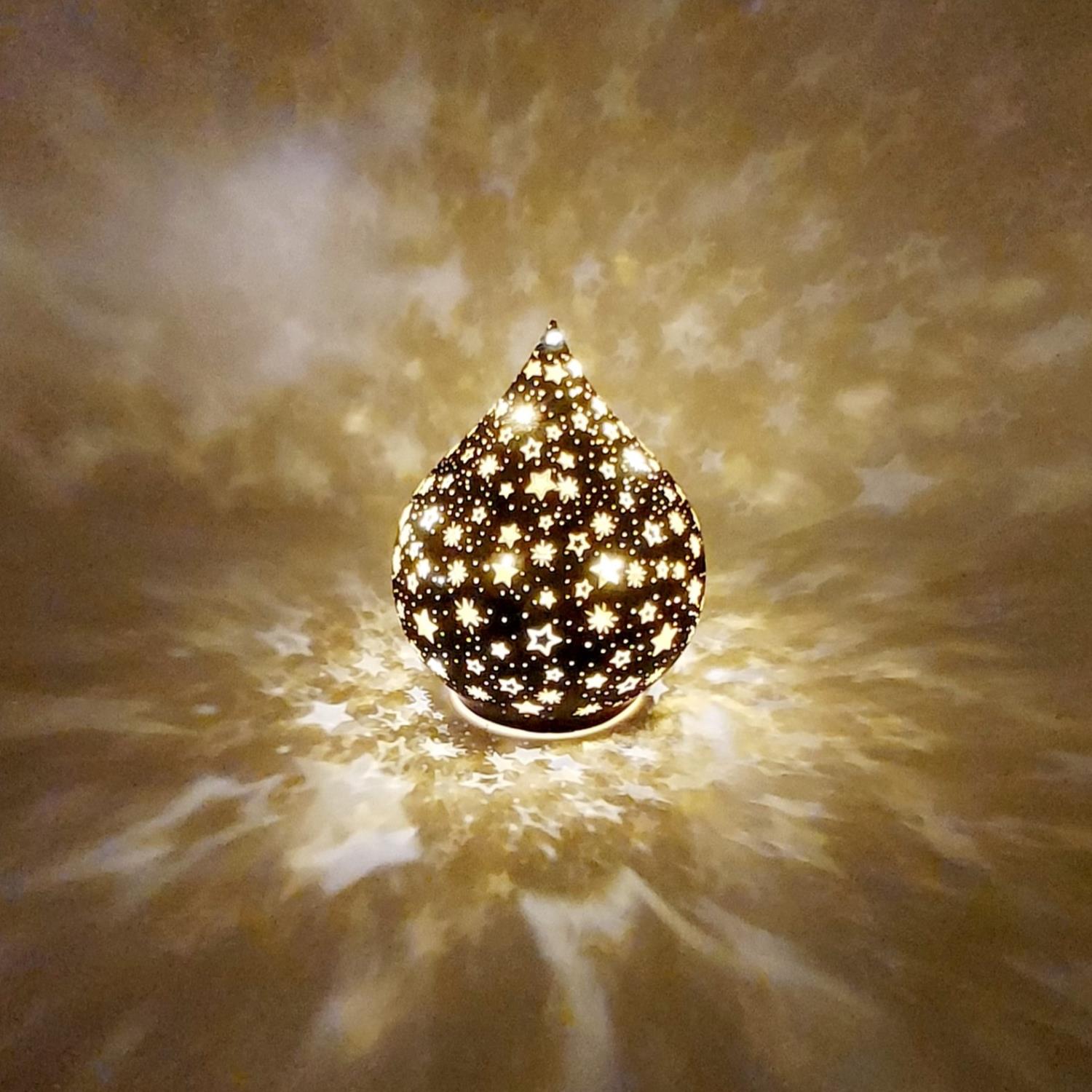 LED Dekoobjekt Tropfen FESTIVAL Sterne H. 16cm schwarz gold Formano W25