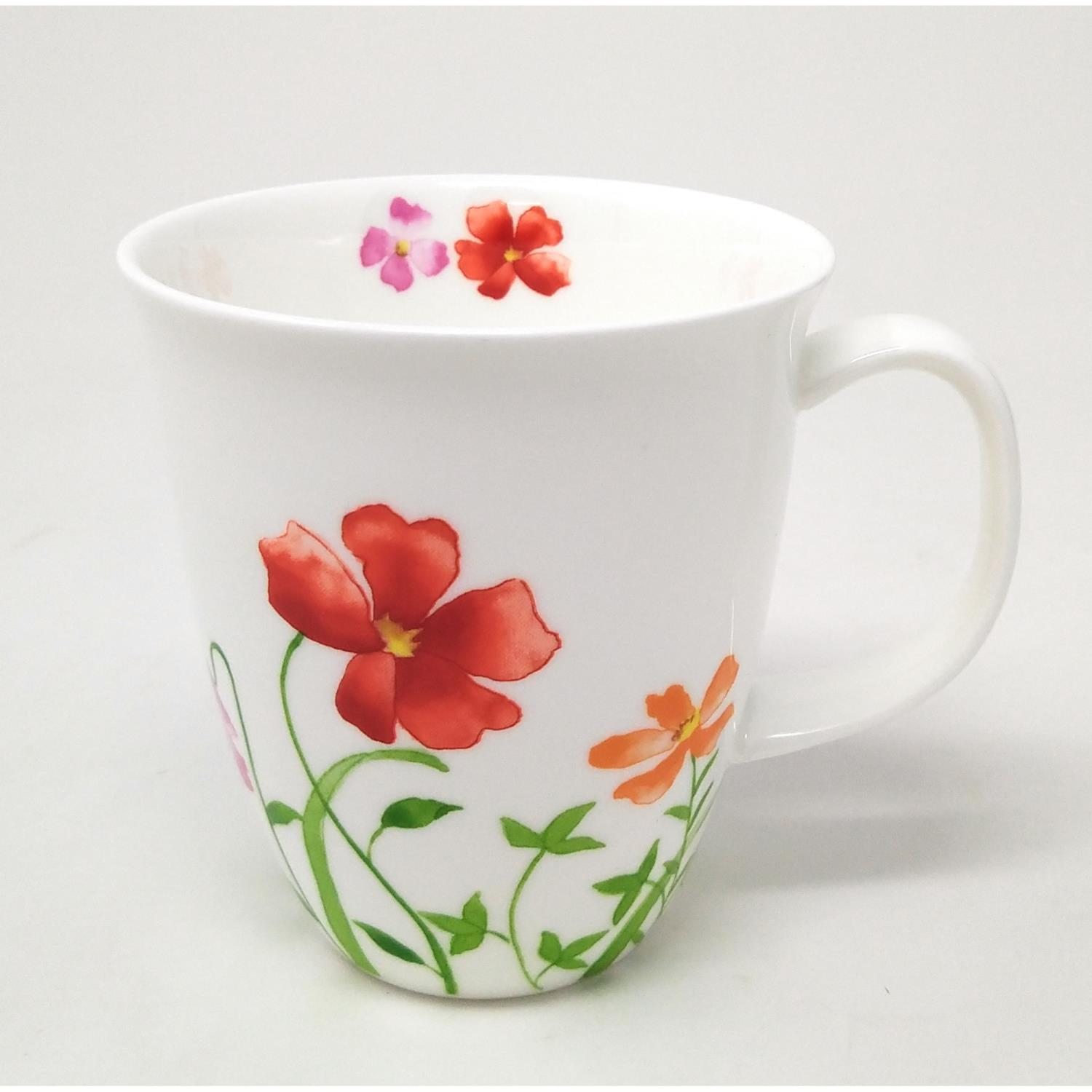Becher, Tasse LOTTA BLUMEN für 350ml weiß bunt Bone China Porzellan von TEALOGIC