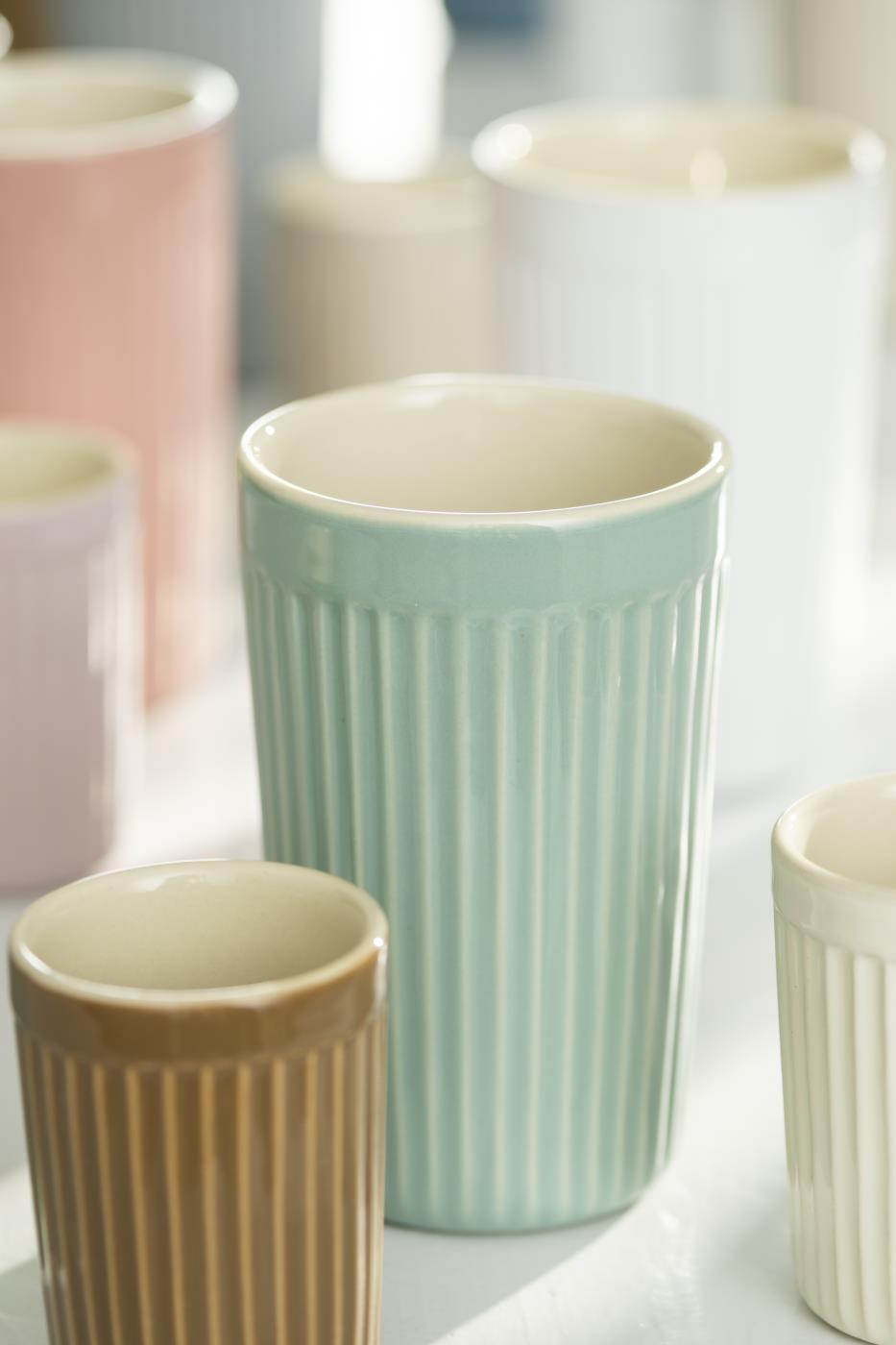 Cafe Latte Becher Mynte Green Tea grün für 375ml Steingut Ib von LAURSEN