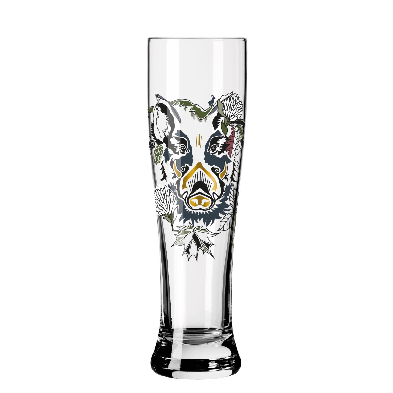Ein hohes, transparentes Glas mit einer bunten Illustration eines Wildschweins und Pflanzenmotiven.