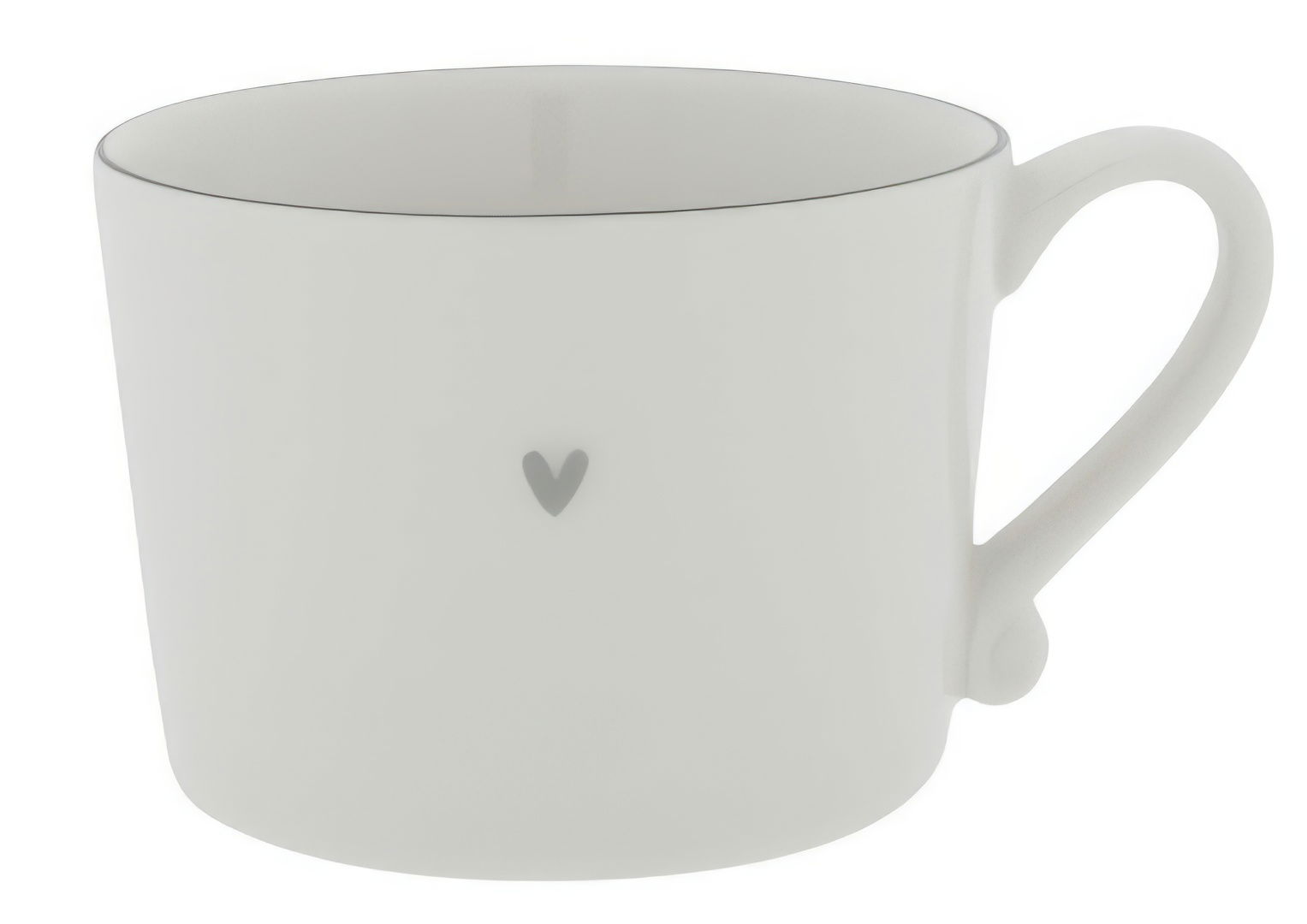 Weiße Tasse mit einem grauen Rand und einem kleinen Herzsymbol auf der Vorderseite. Sie hat einen seitlichen Henkel.