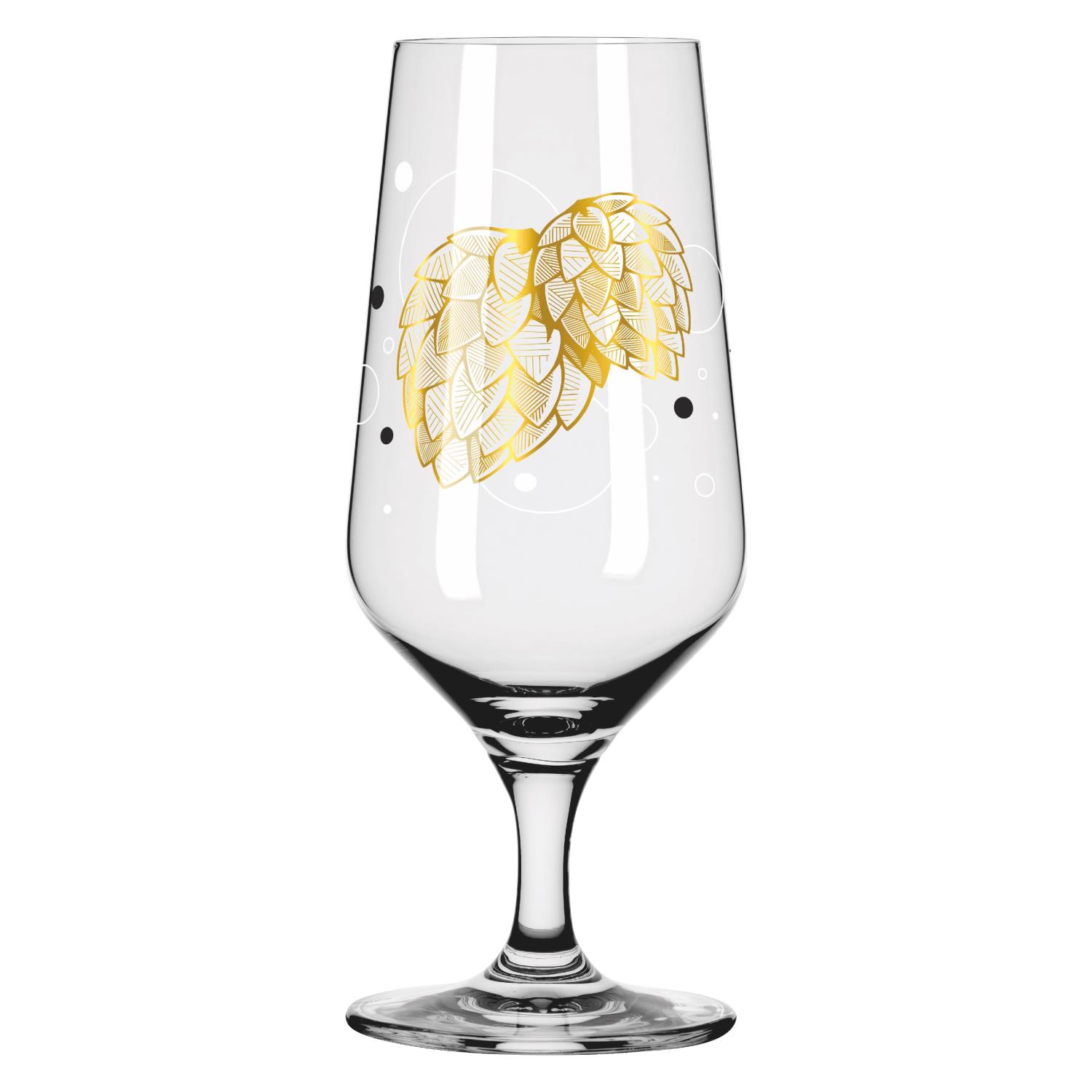 Ein transparentes Glas mit einem goldenen Hopfendesign und weißen sowie schwarzen Kreisen auf der Oberfläche.
