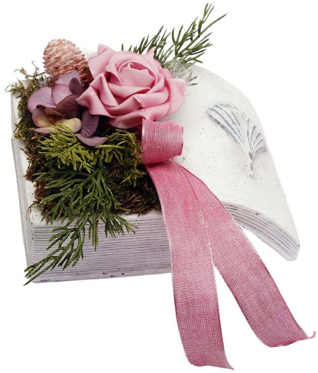Keramikbuch mit Foamrose antikrosa, von DZ FLORISTIK