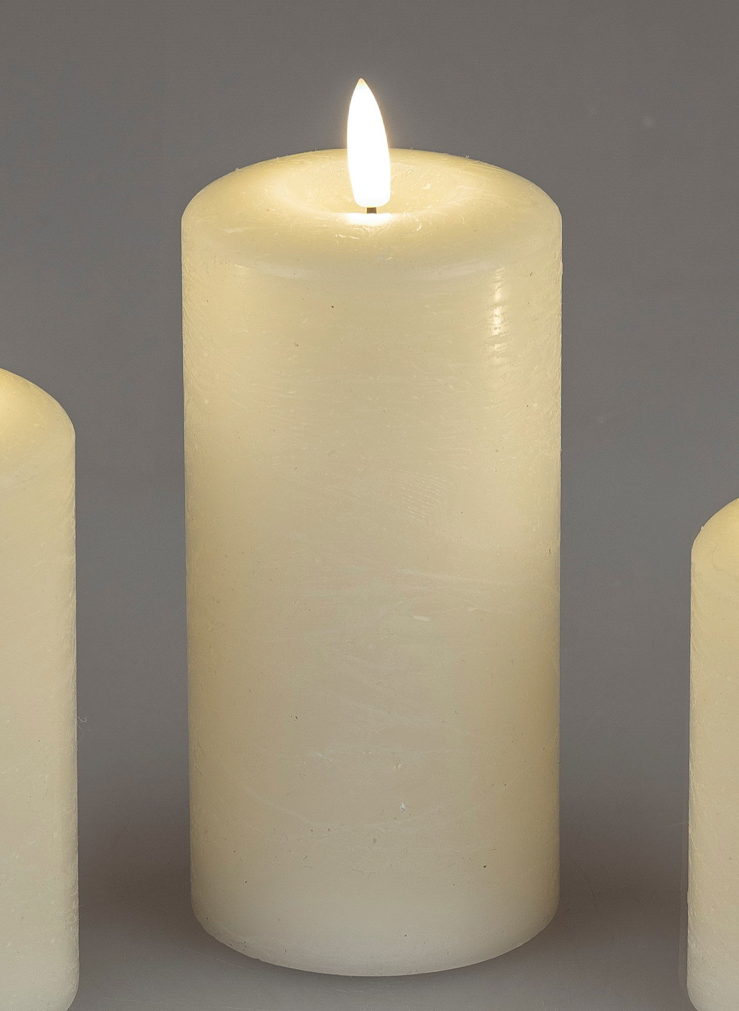 LED Kerze KLASSIK creme Höhe 15cm,Durchmesser 7,4cm mit Timerfunktion von FORMANO