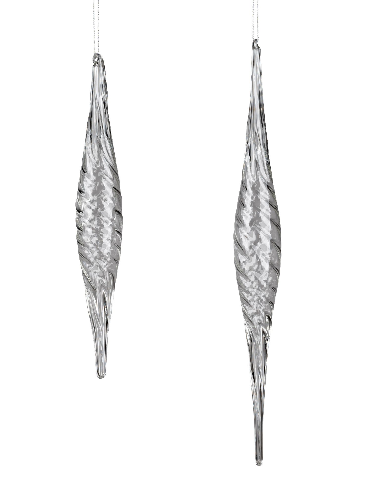 Zwei längliche, durchsichtige Objekte mit spiralförmigen Mustern hängen an dünnen Fäden. Sie sind symmetrisch angeordnet.