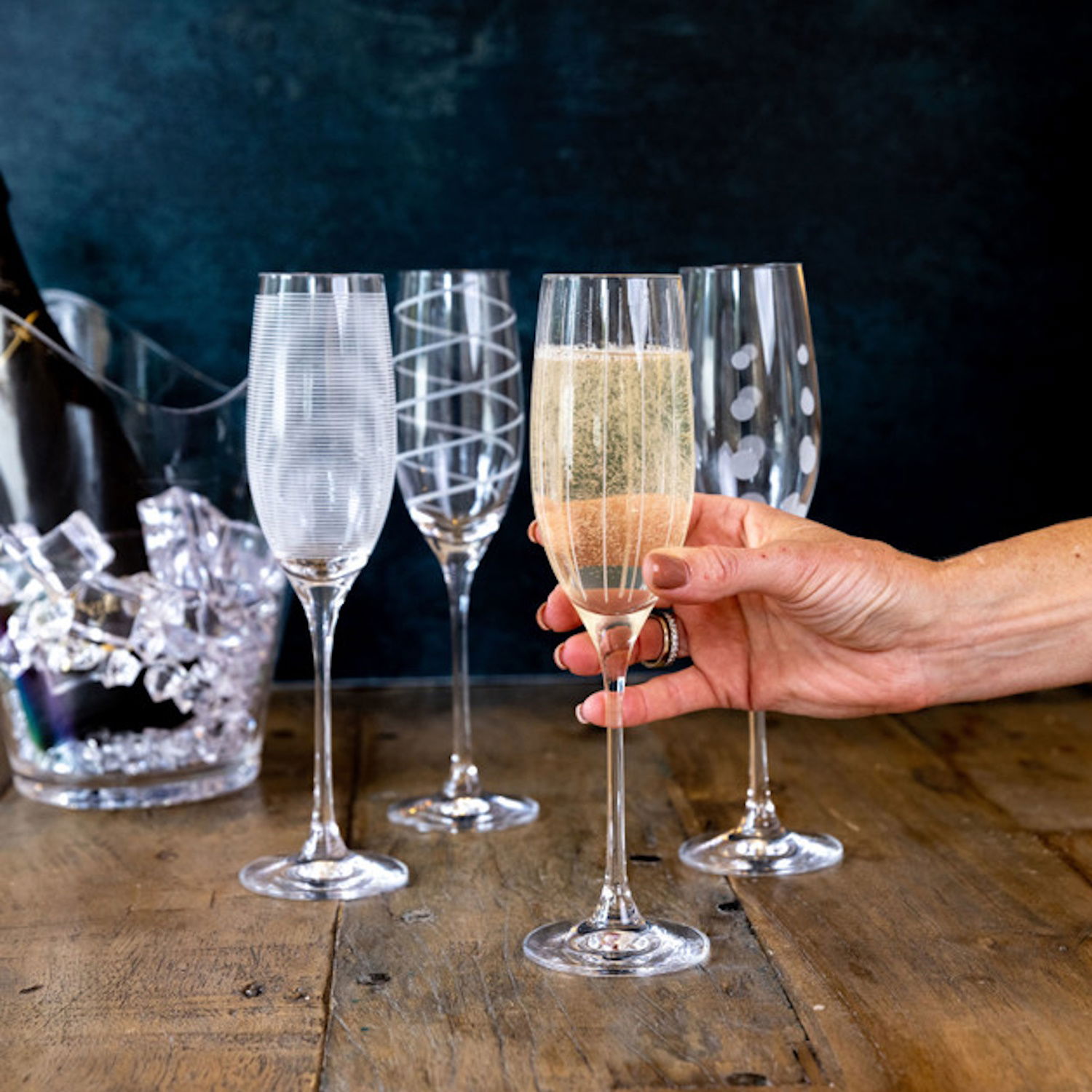 4er Set Sektgläser CHEERS CRYSTAL für 250ml mit Muster von Creative Tops