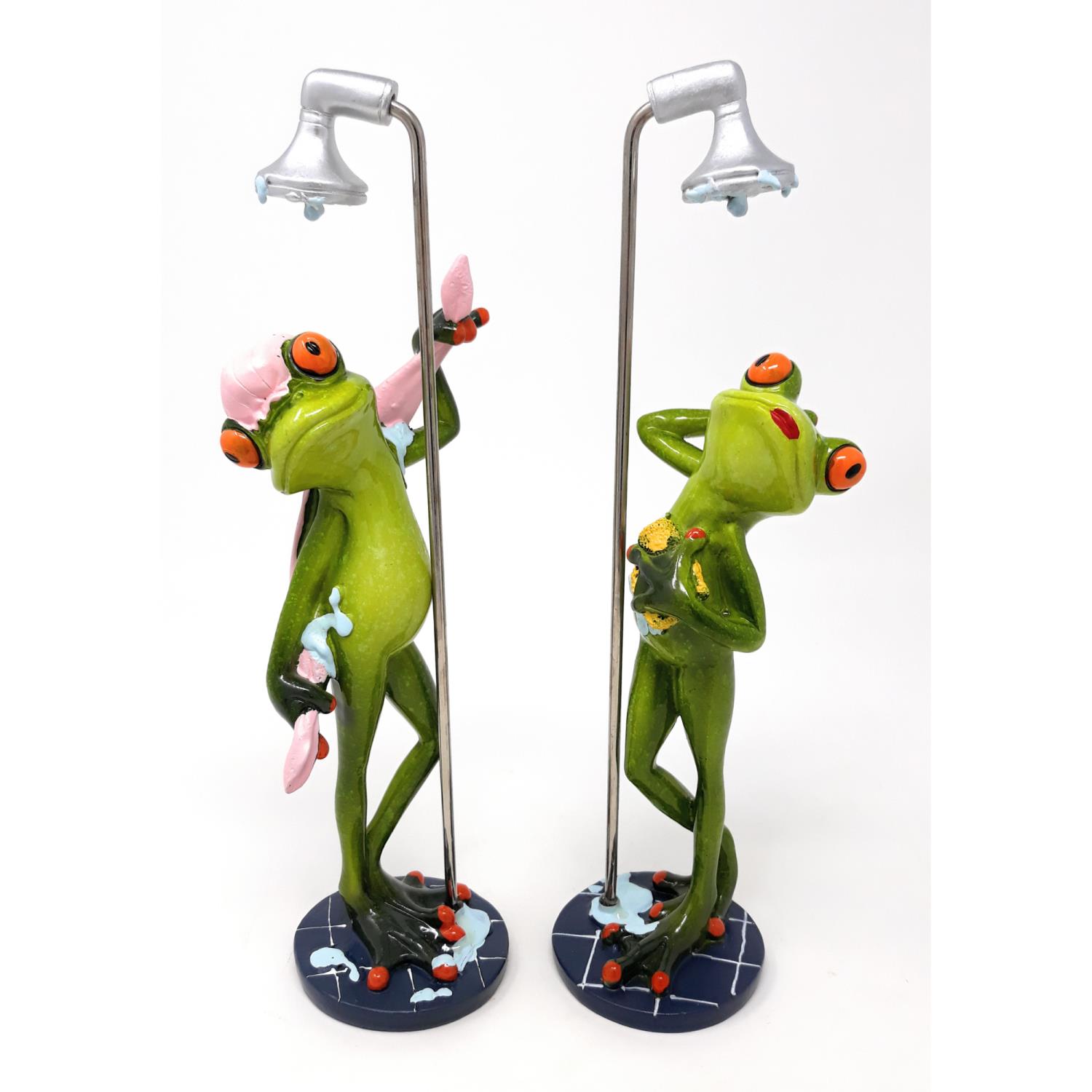 2er Set Dekofiguren Badezimmer Frösche Frosch in der Dusche Formano Froschhausen