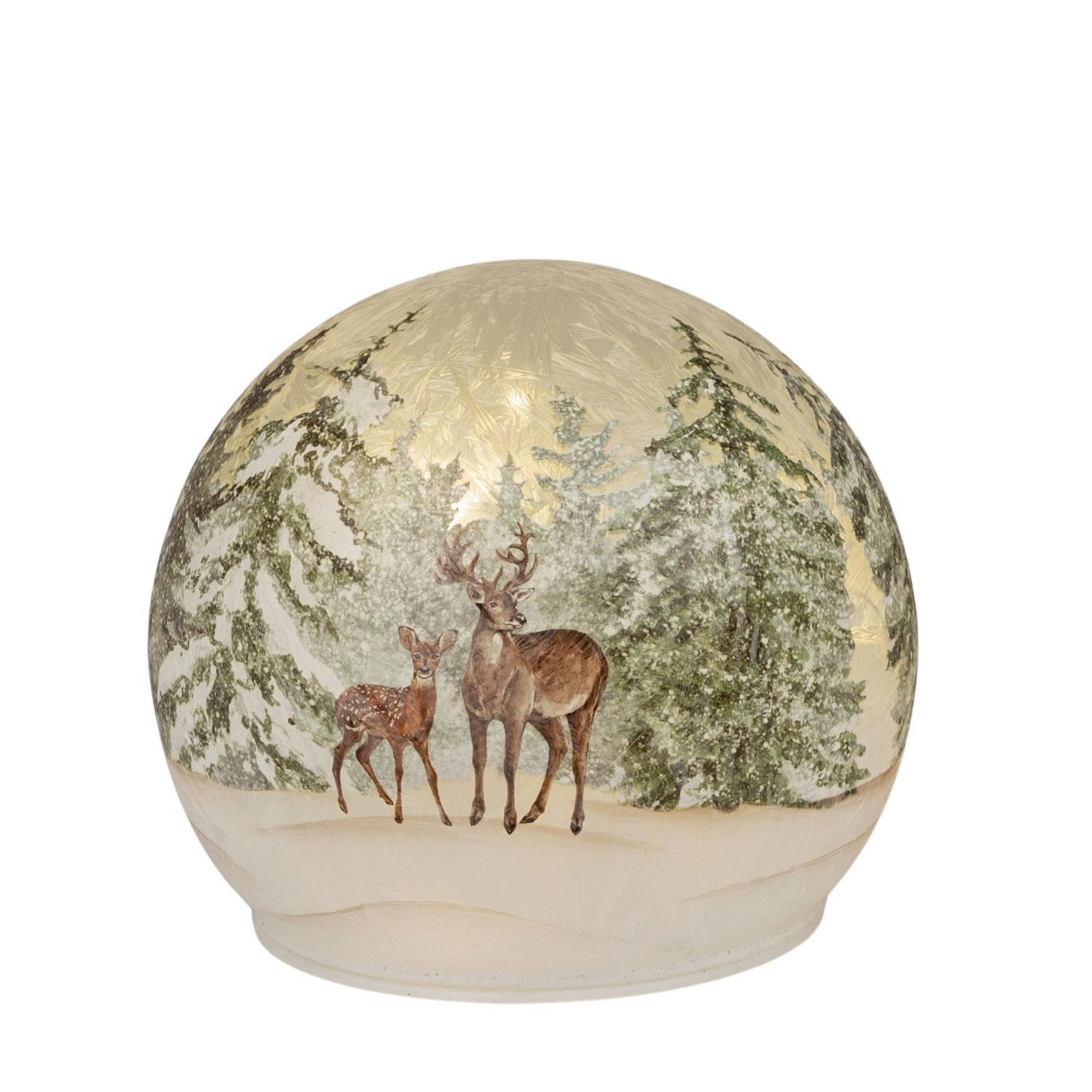 Kugel mit Winterlandschaft: Hirsch und Rehkitz im verschneiten, warm beleuchteten Wald