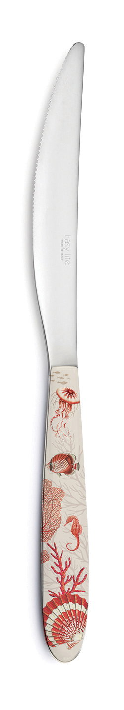Ein Messer mit einer langen, glatten Klinge und einem Griff, der mit maritimen Motiven in Rot und Beige verziert ist.