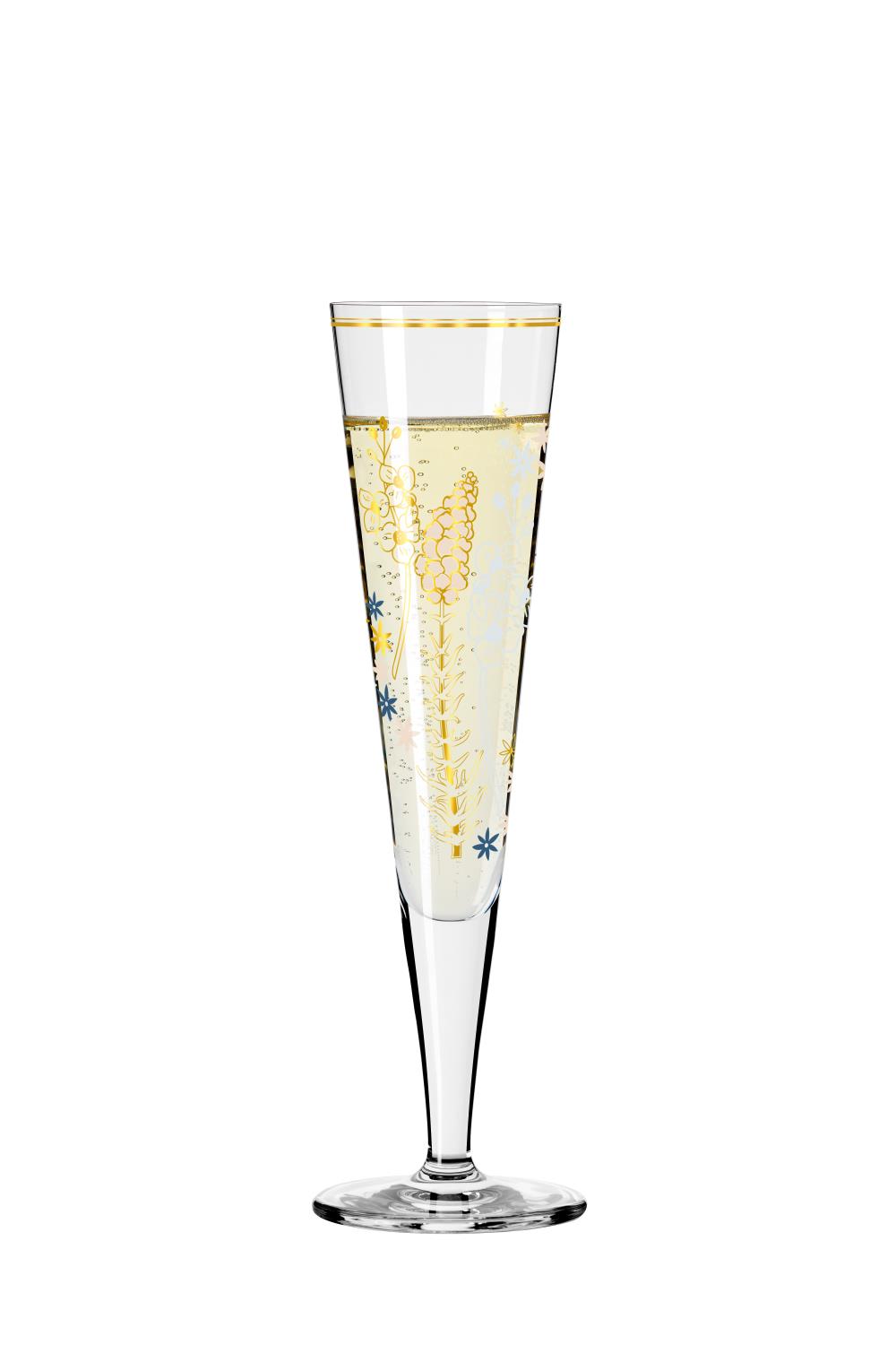 Ein schlanker, transparenter Sektglas mit goldenen und blauen floralen Mustern, gefüllt mit sprudelndem Getränk.