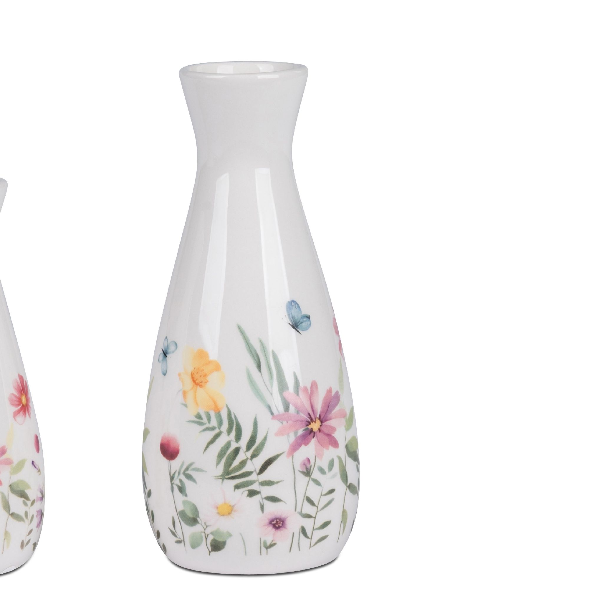 Zwei weiße Vasen mit bunten Blumen- und Schmetterlingsmotiven auf der Oberfläche. Die Vasen haben ei