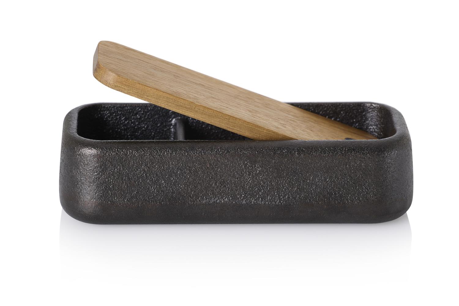 Gewürzbox POTTA mit 3 Fächern Höhe 4,5cm 17x7,2cm Gusseisen + Akazienholz von ADHOC