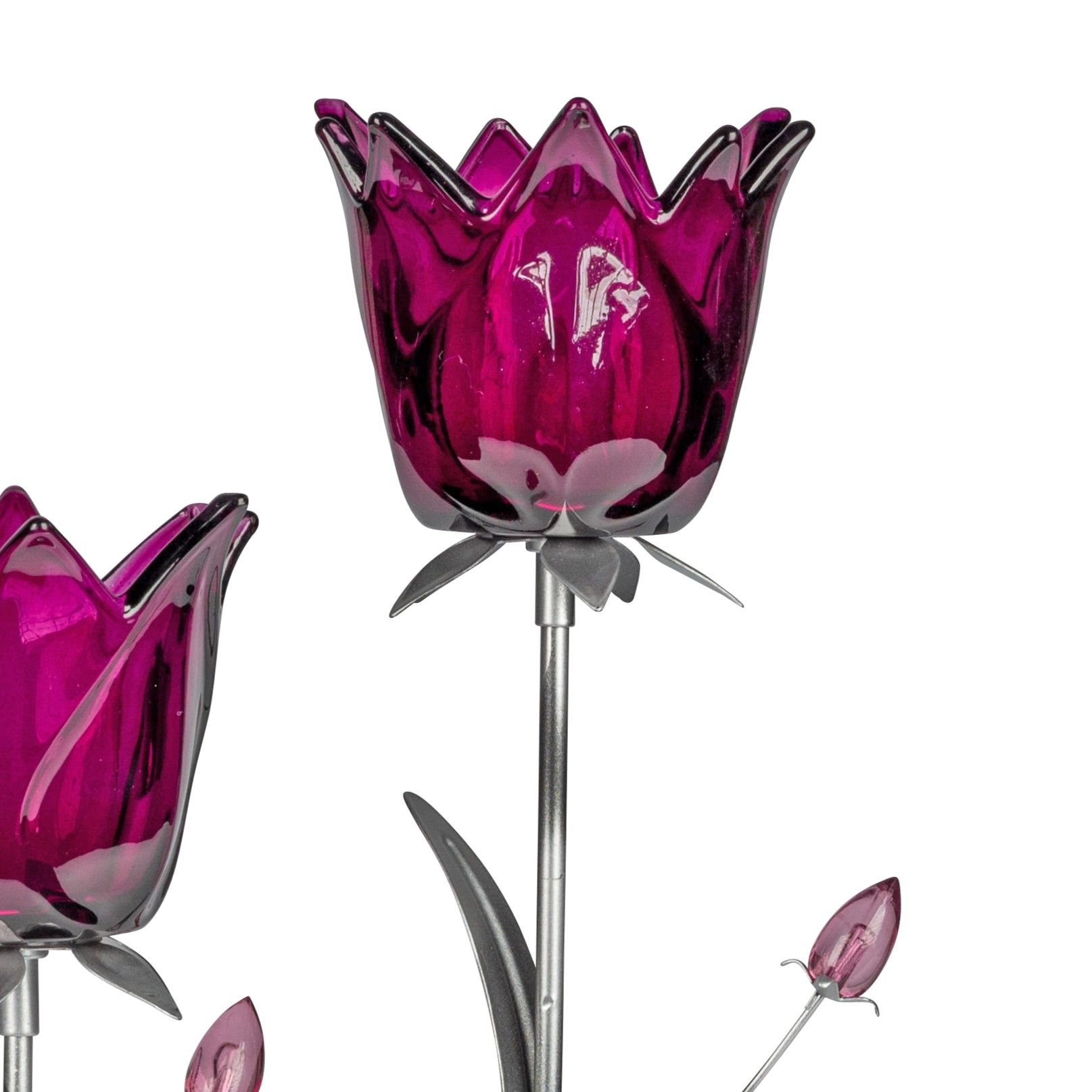 Zwei lila-glänzende Blumen aus Glas mit metallischen Stielen und Blättern, eine in voller Blüte, die
