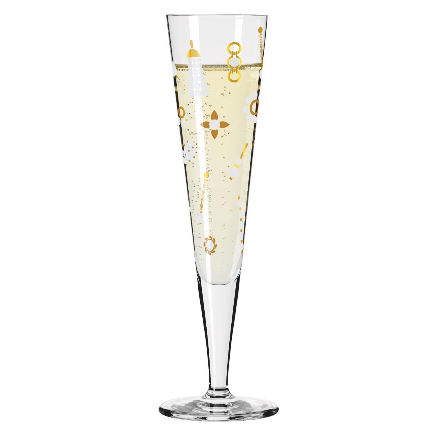 Ein schlanker Sektglas mit goldenen Verzierungen, gefüllt mit sprudelndem, hellgelbem Getränk.